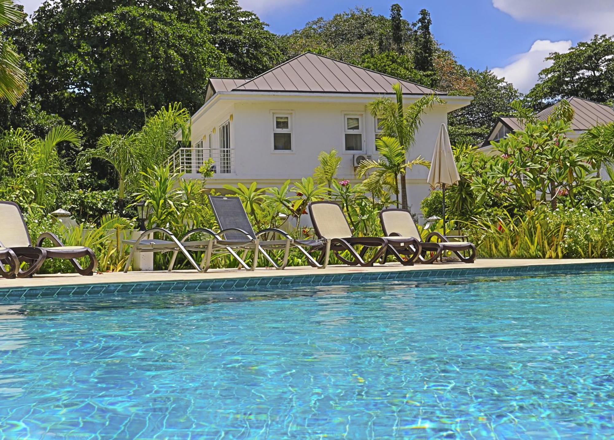 Villa Blanc - Chateau Elysium Beau Vallon  Exterior foto