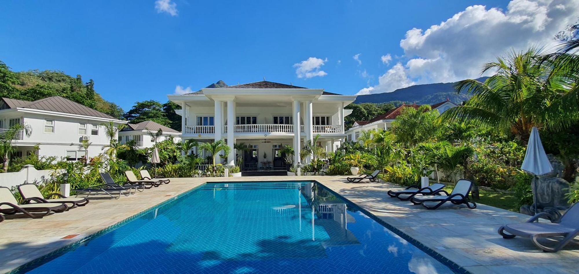 Villa Blanc - Chateau Elysium Beau Vallon  Exterior foto
